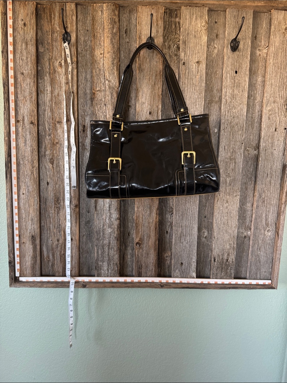 NWT Kenneth Cole Black Leather Shoulder Tote Bag HK40049LE Gold Hardware